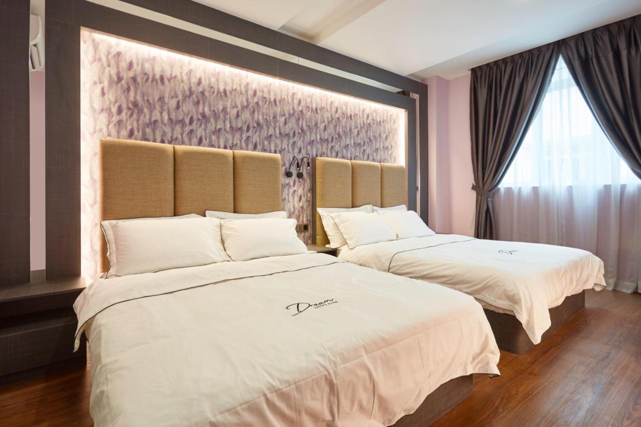 Dream Luxury Hotel Muar Esterno foto
