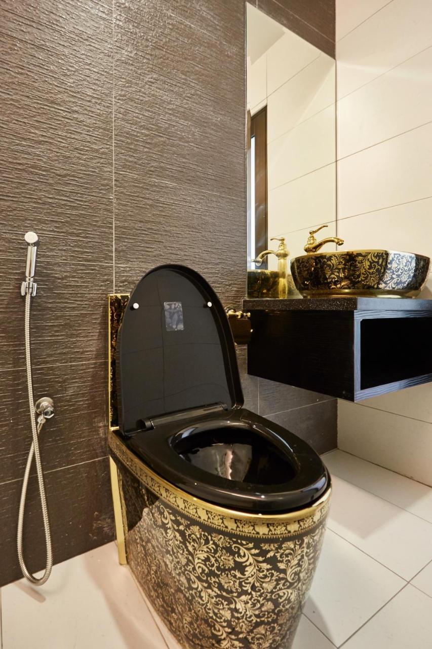 Dream Luxury Hotel Muar Esterno foto