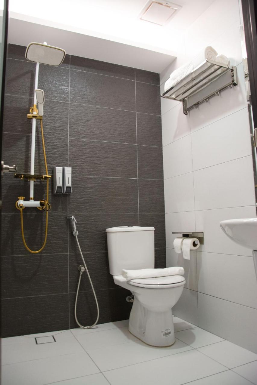 Dream Luxury Hotel Muar Esterno foto