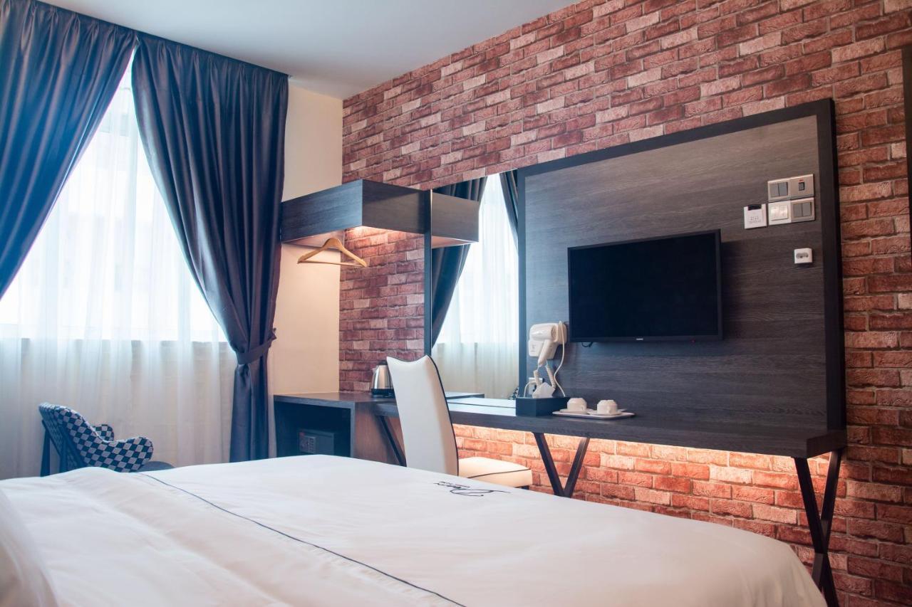 Dream Luxury Hotel Muar Esterno foto
